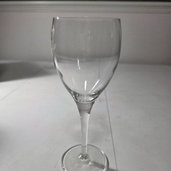 Luigi Bormioli Set of 4 Michelangelo Masterpiece Wine Glasses, 11.5-Oz [NEW] - Picture 2 of 6